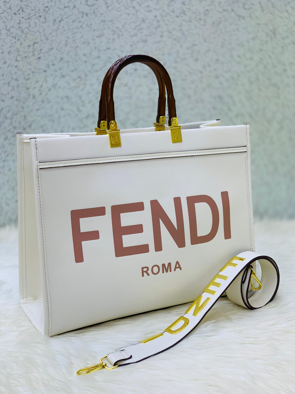 FEDI BRAND OFFICAL MODEL PRIMUM QUALITY