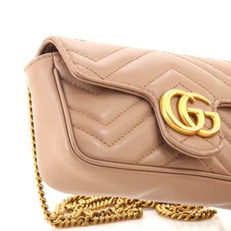 Gucci GG Marmont matelassé leather bag