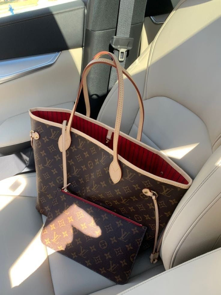 Lv leather neverfull bag
