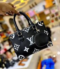 L-VUITTON HANDS BAGS